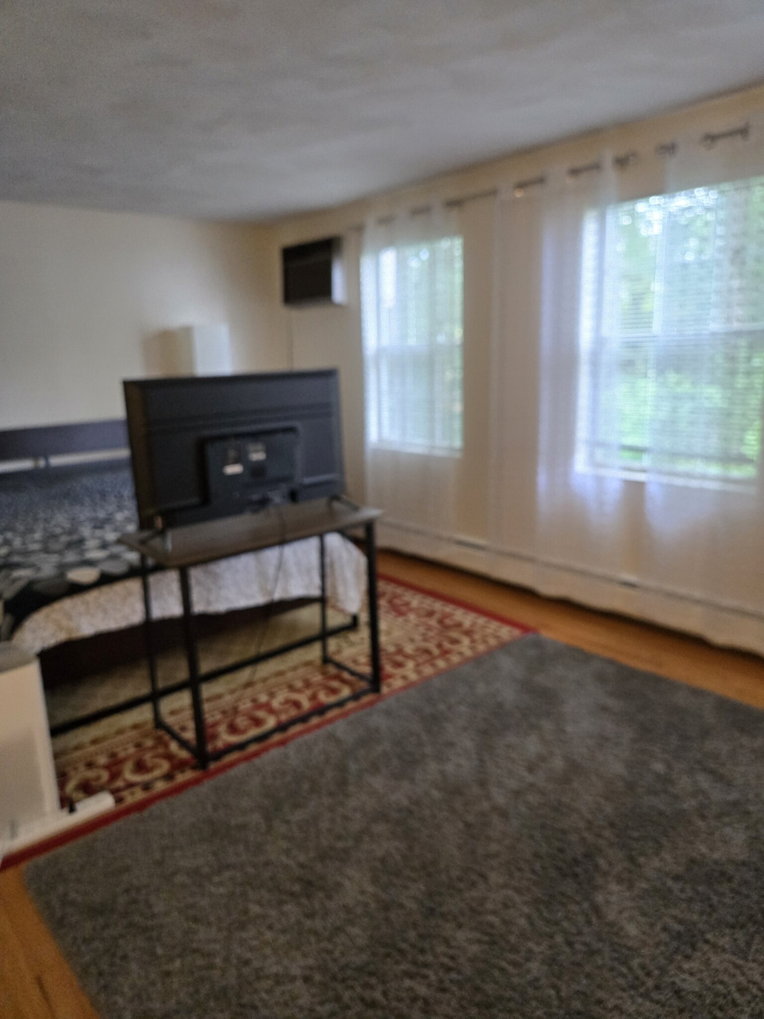 2 bed, 2.5 bath apartment for rent at 21 Rustic St Unit 1, Nonantum — photo 4 of 38