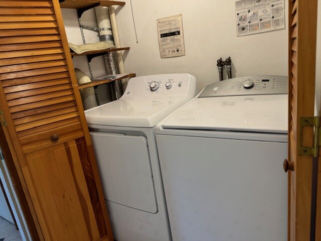 2 bed, 2 bath apartment for rent at 28 Brookside Ave Unit 2, Newtonville — photo 12 of 19