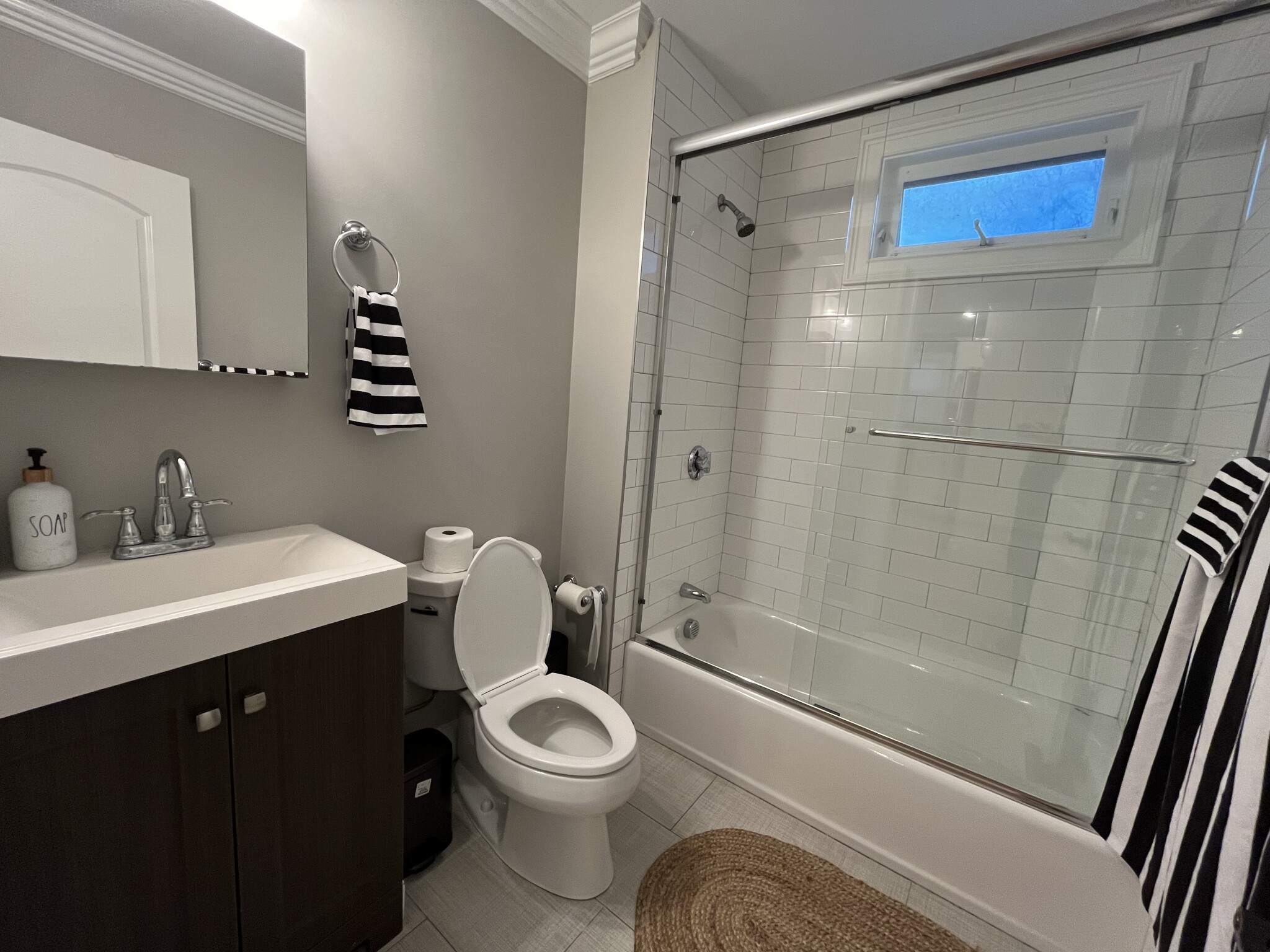 23-25 Rockledge St, Roxbury