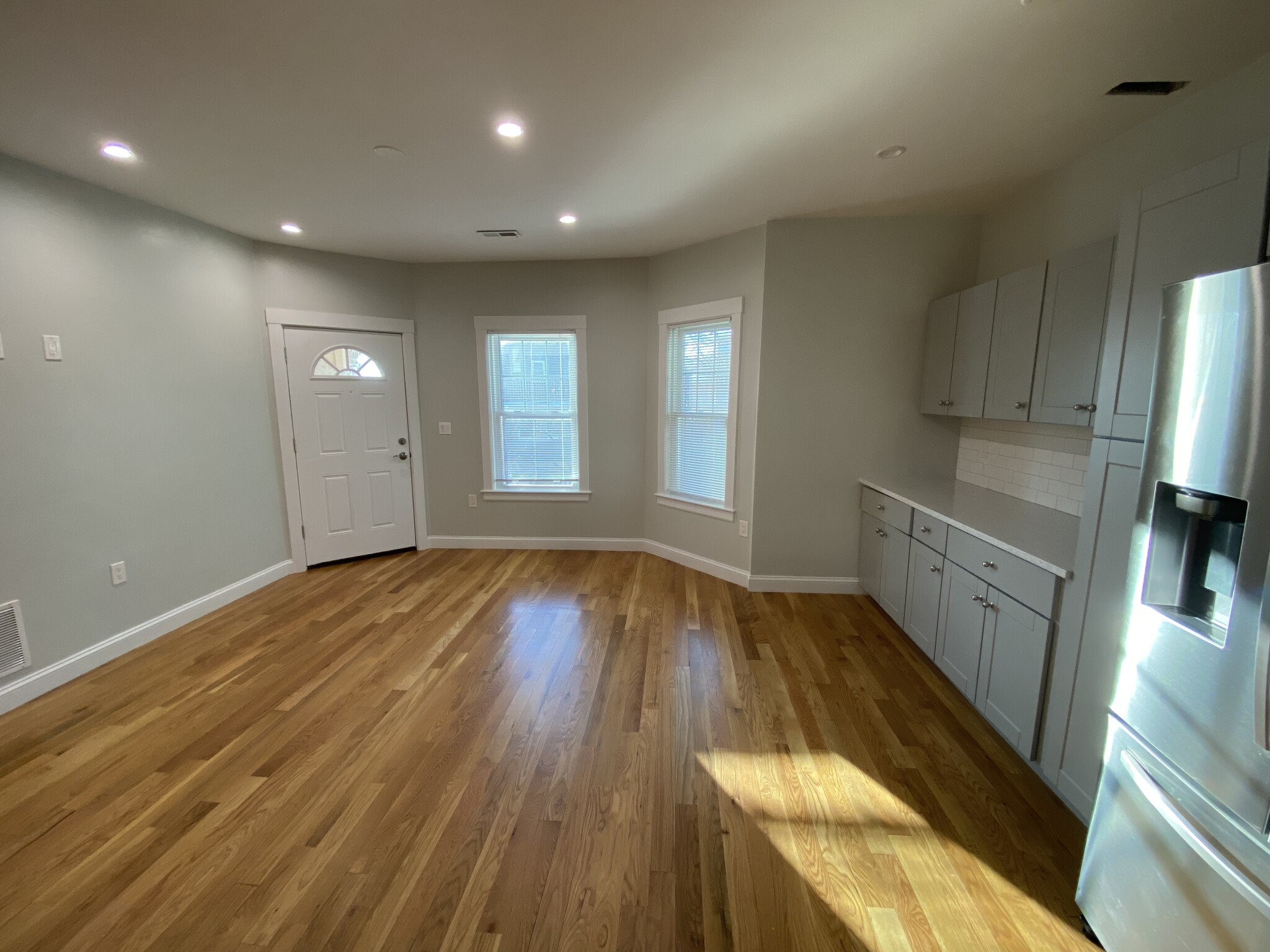 551 Park St, Dorchester