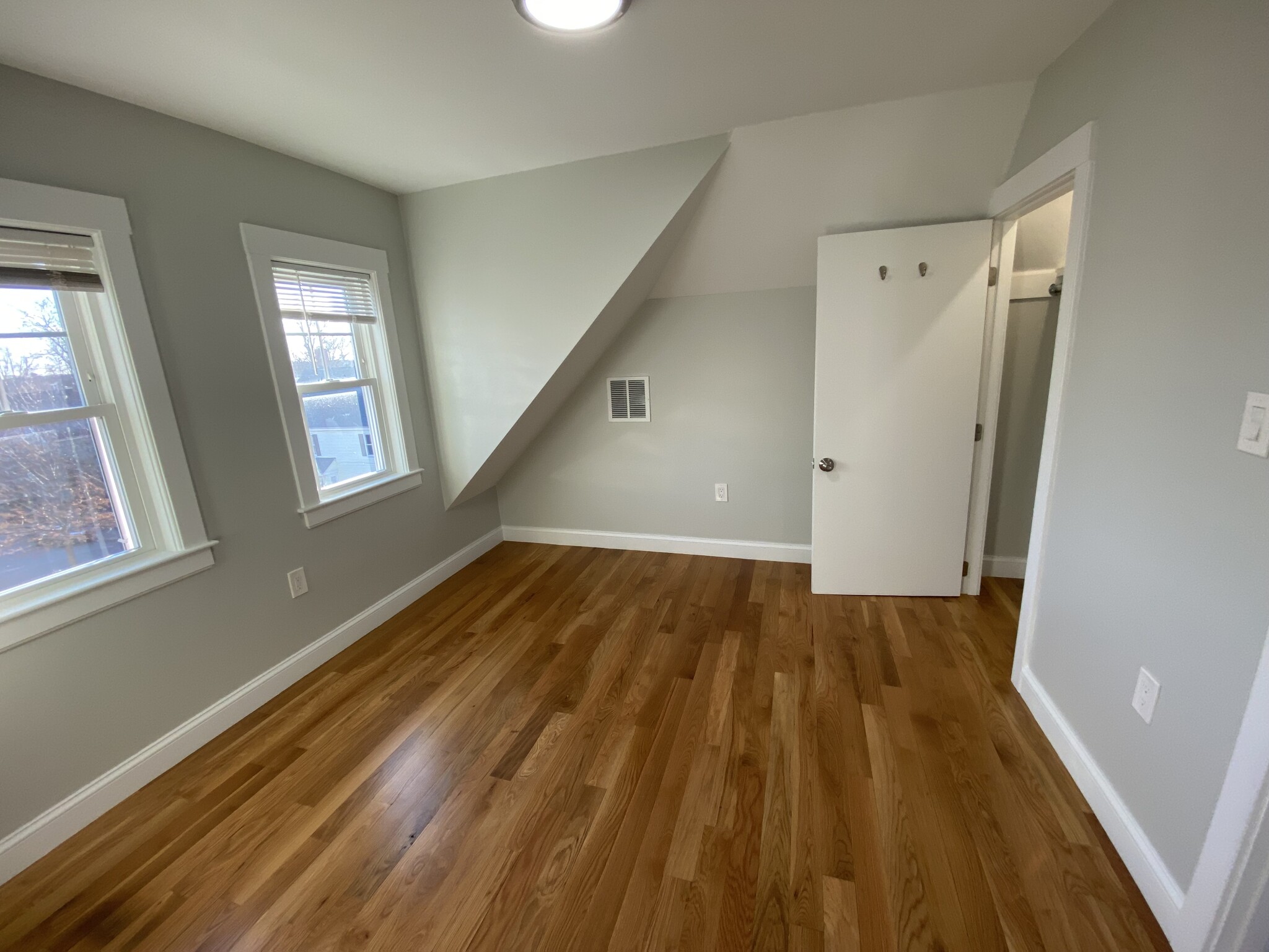 551 Park St, Dorchester