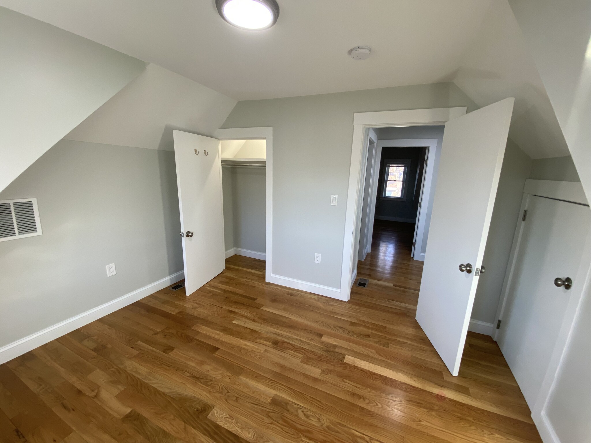 551 Park St, Dorchester