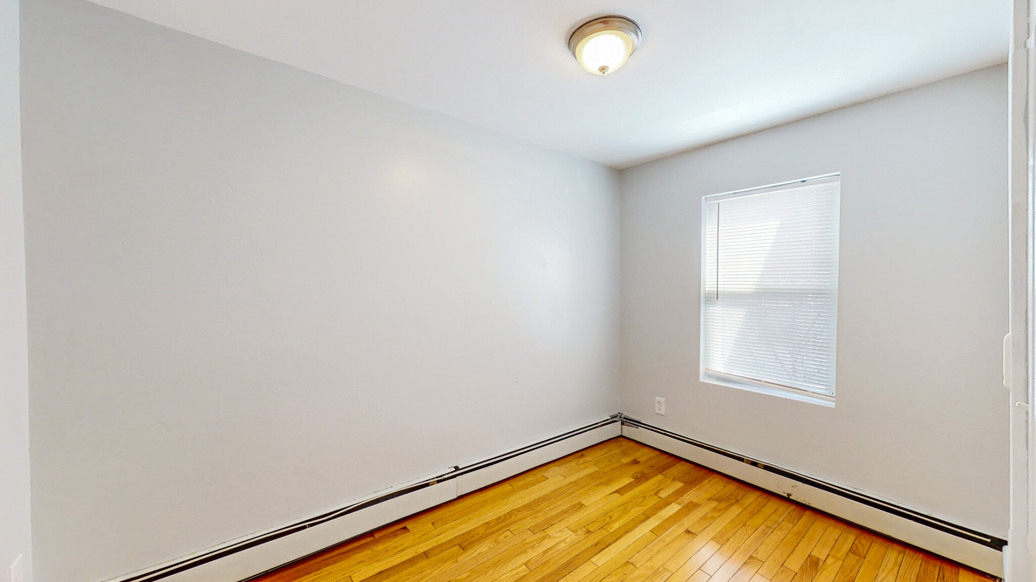 2999 Washington, Roxbury