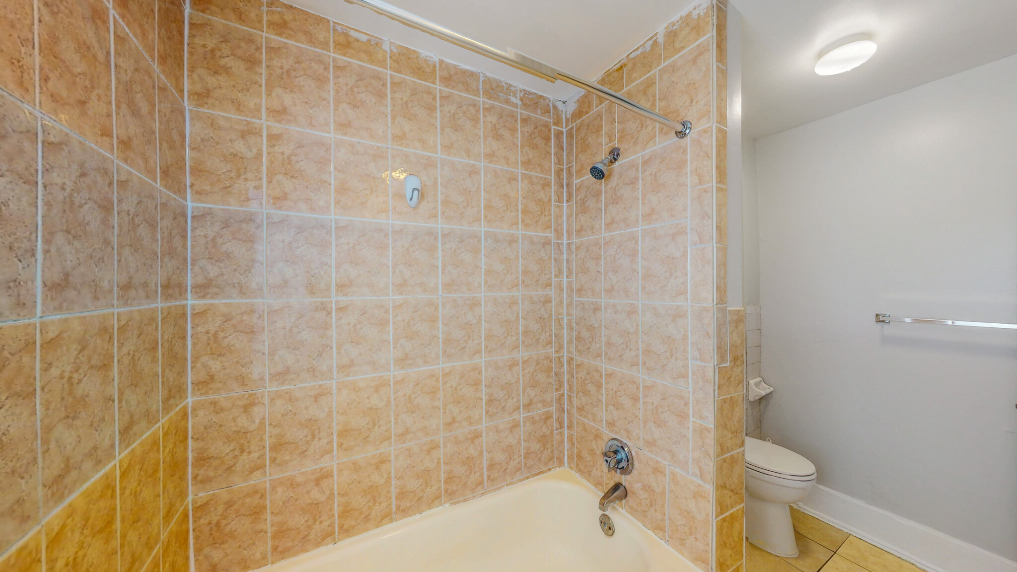 2999 Washington, Roxbury