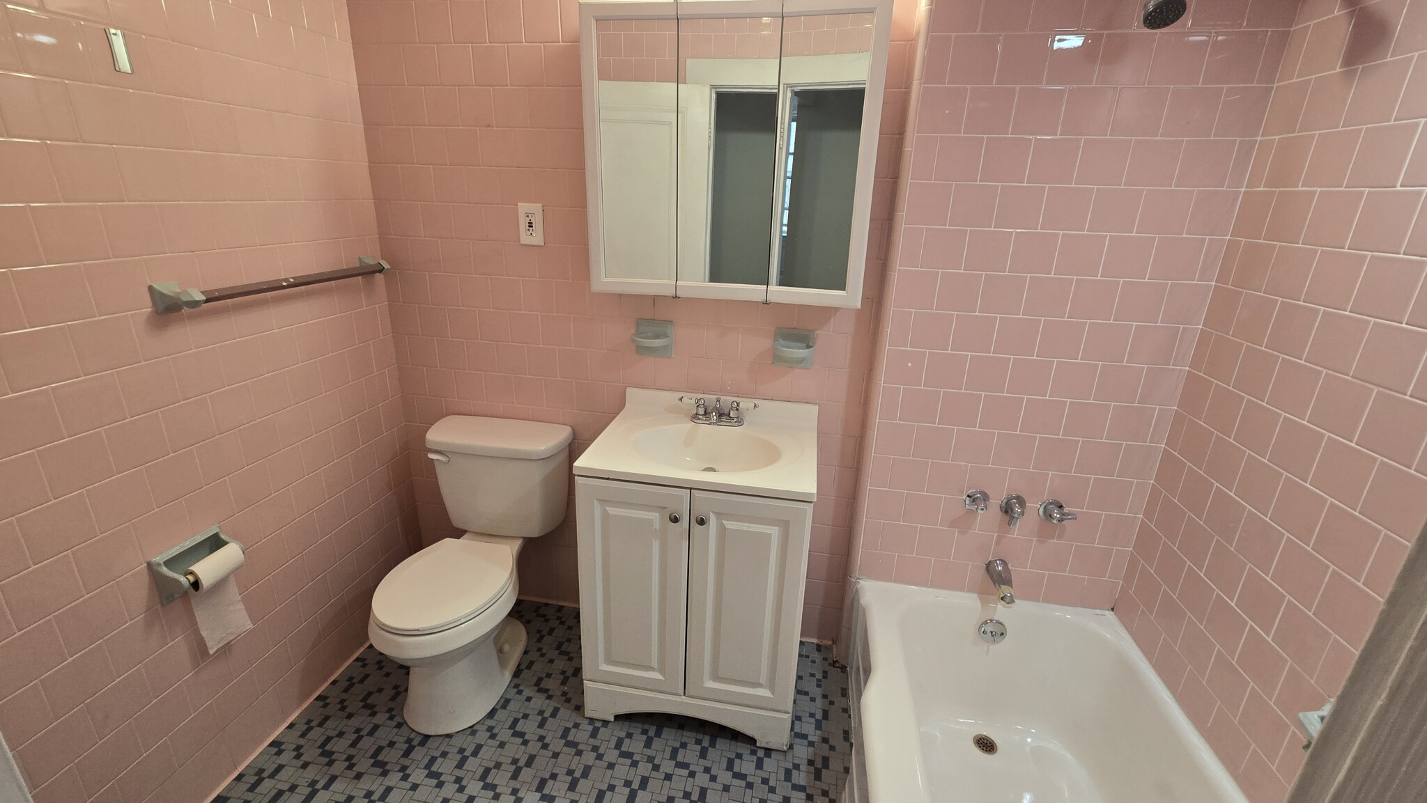 211 Saint Paul St, Coolidge Corner