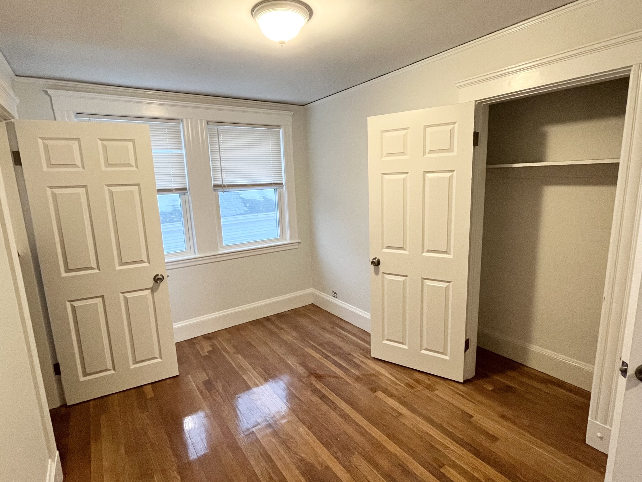 11 Barr St, Salem