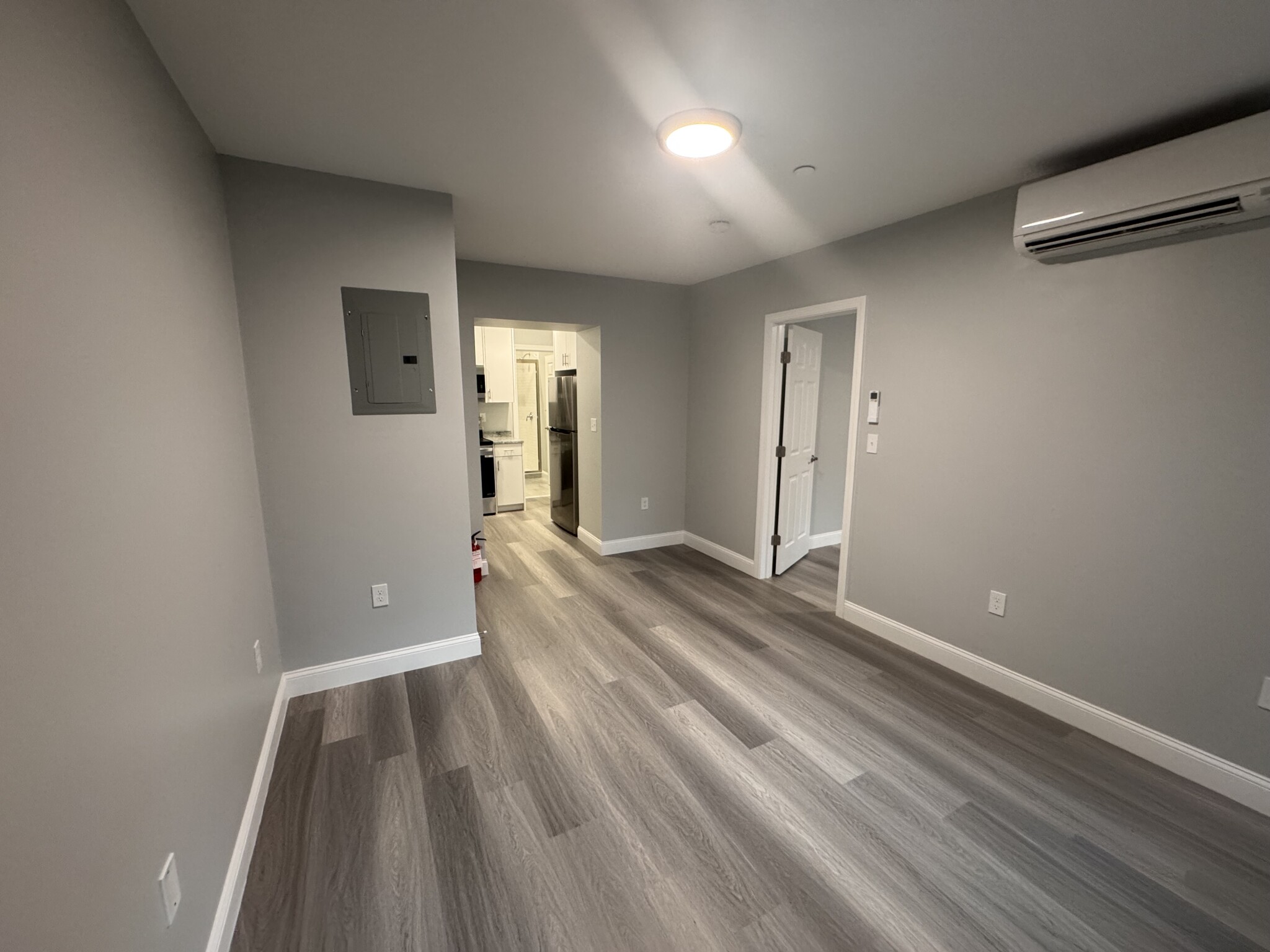 78 Tyler St, Chinatown