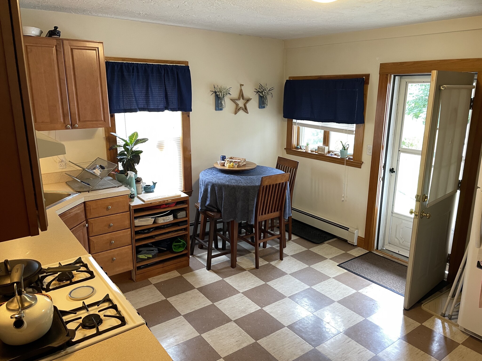 54 Cook St, Nonantum