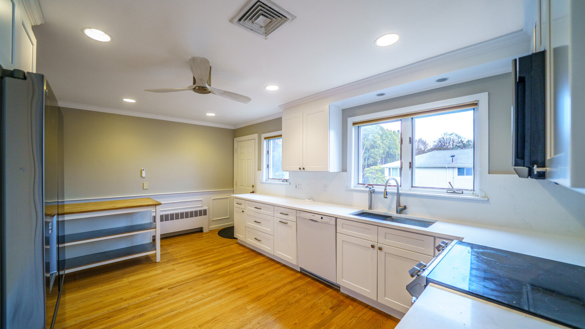 165 Evelyn Rd, Waban