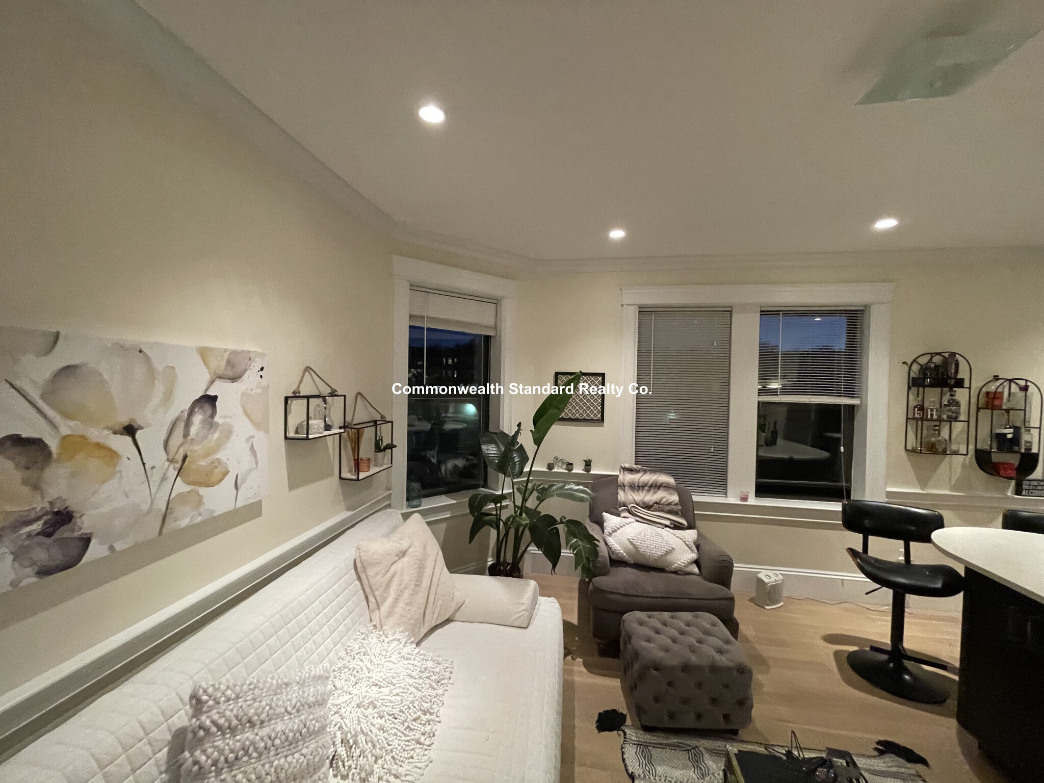 1340 Commonwealth Ave, Brighton