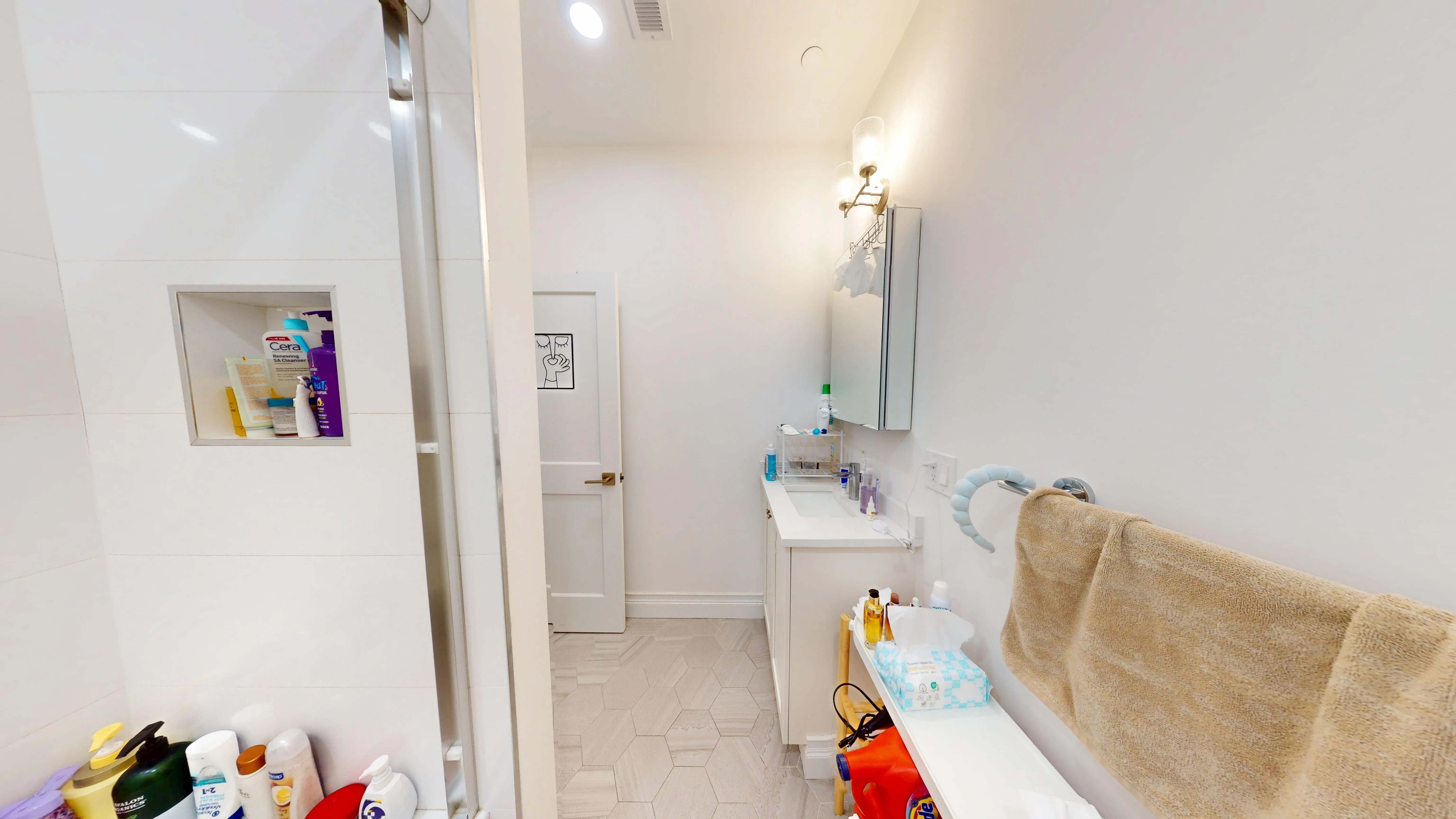14 Mount Hood Rd, Brighton