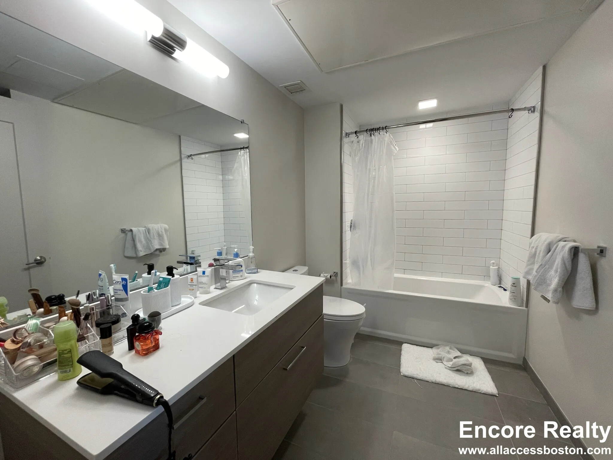 455 Harvard St, North Brookline