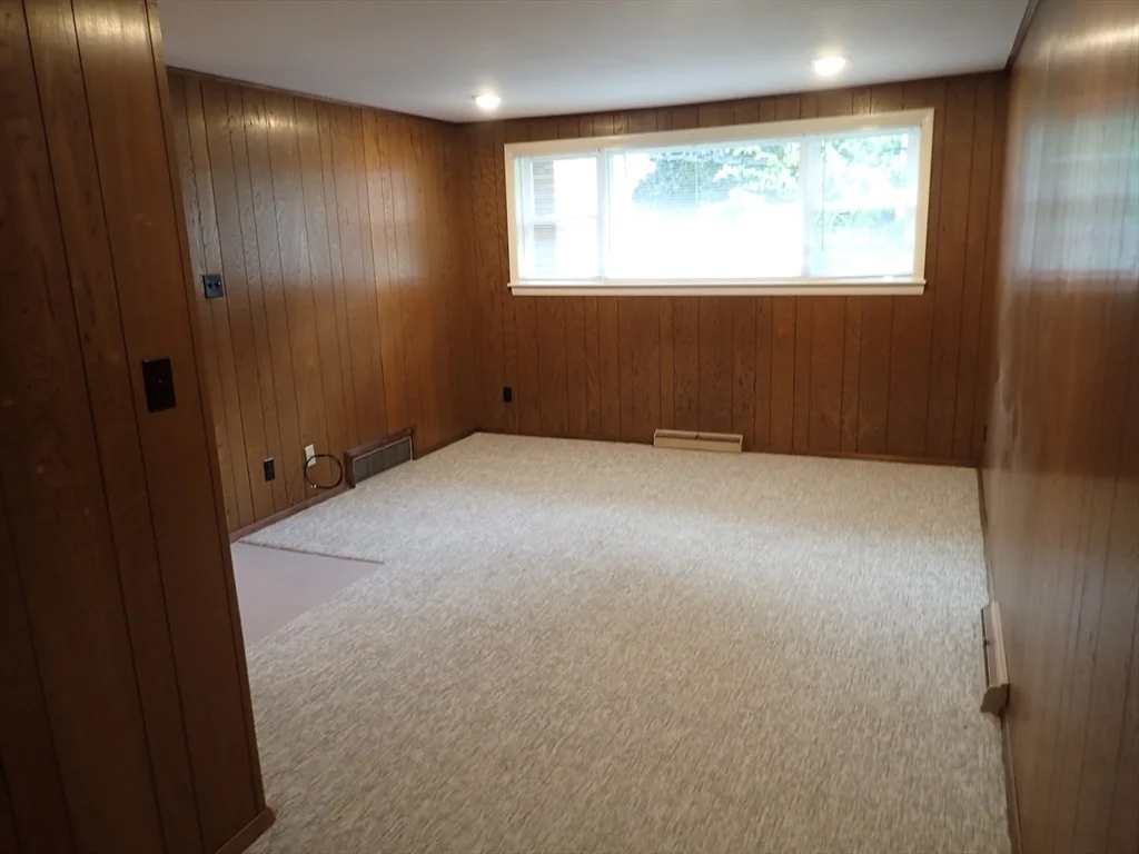 131 Jarvis Circle, Needham