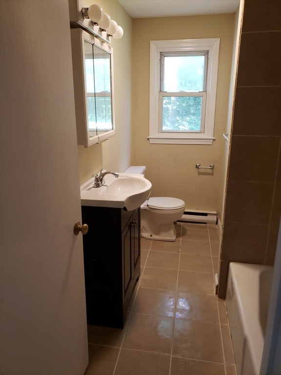 296 Emerson Ave, Hampstead