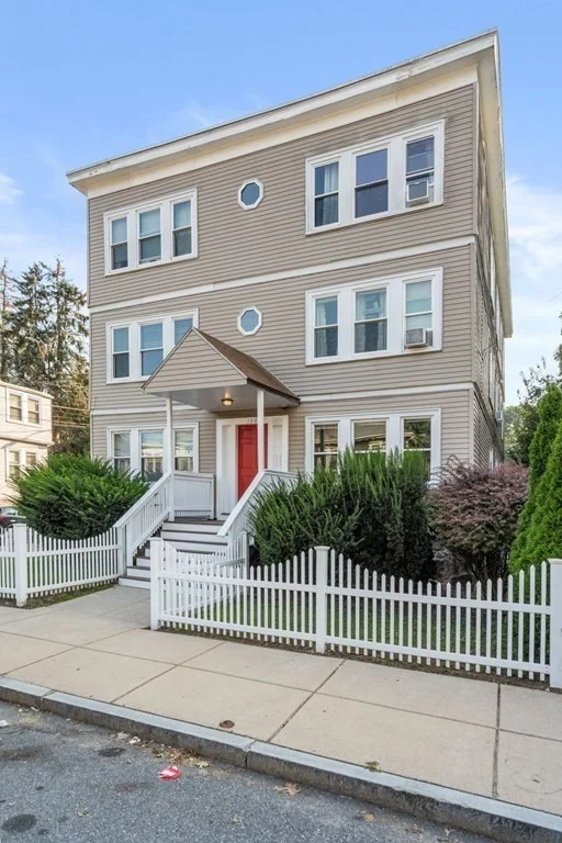 193 Florence St, Roslindale