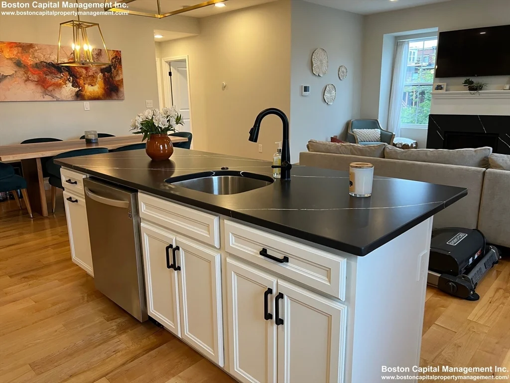 14 Williams St, Chelsea