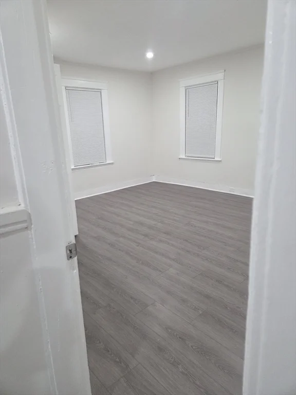 11 Rice Ave, Shrewsbury