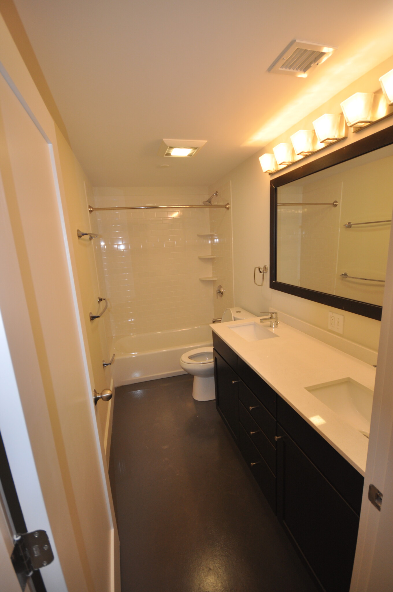 659 Massachusetts Ave, Roxbury