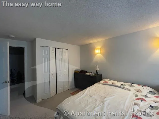 175 Beacon St, Ward Two