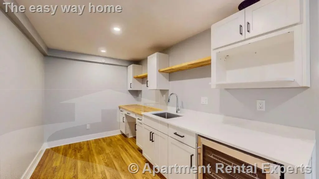 132 Sherman St, North Cambridge