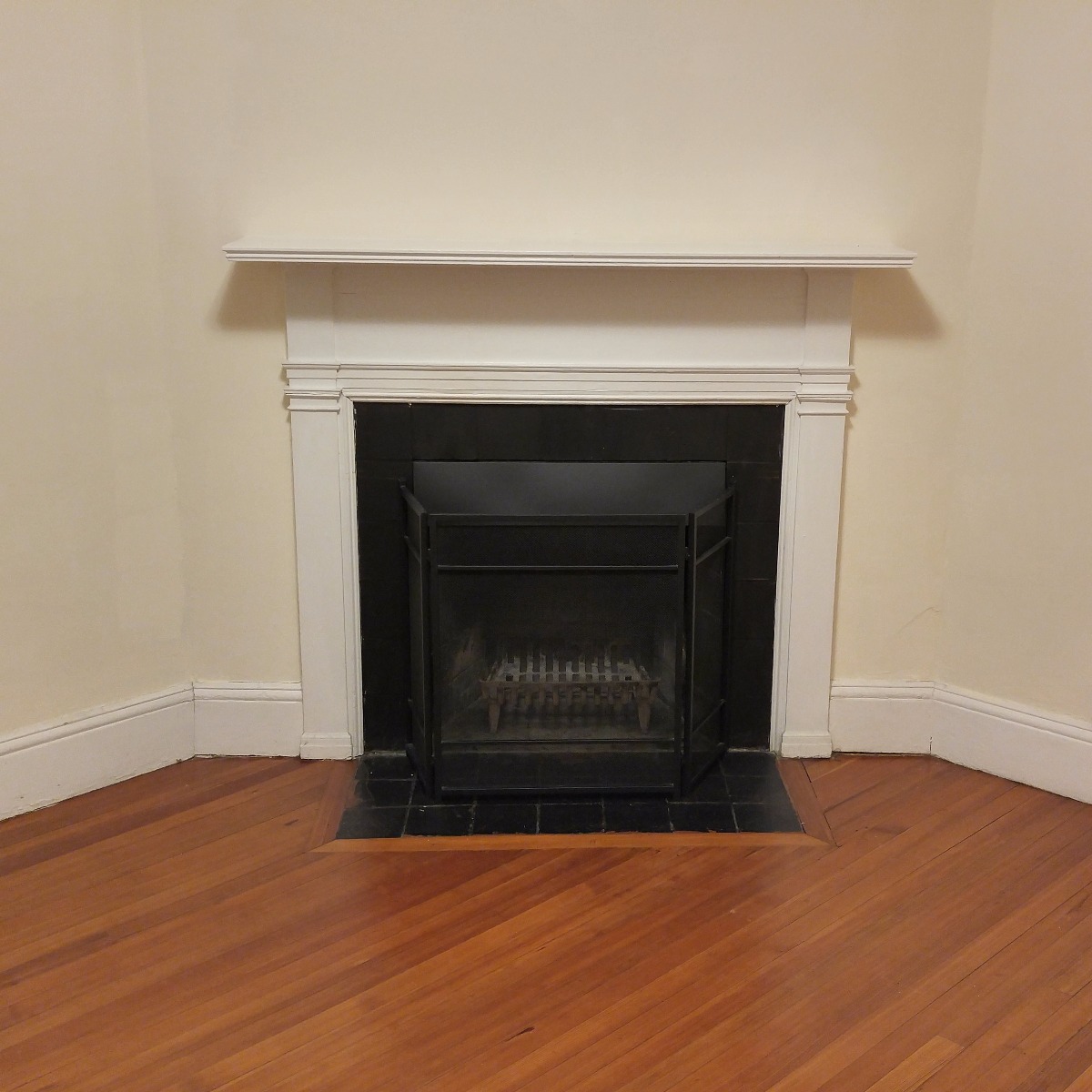 19 Agassiz St, Neighborhood Nine