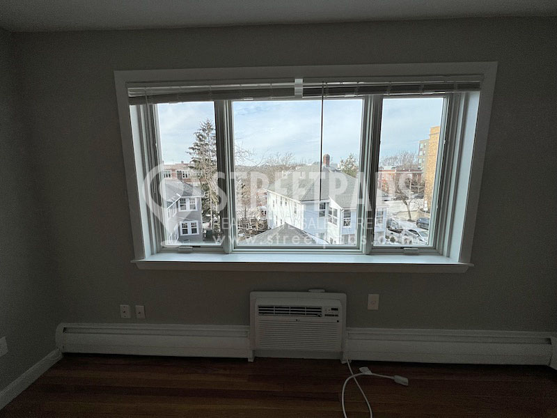 50 Evergreen St, Jamaica Plain