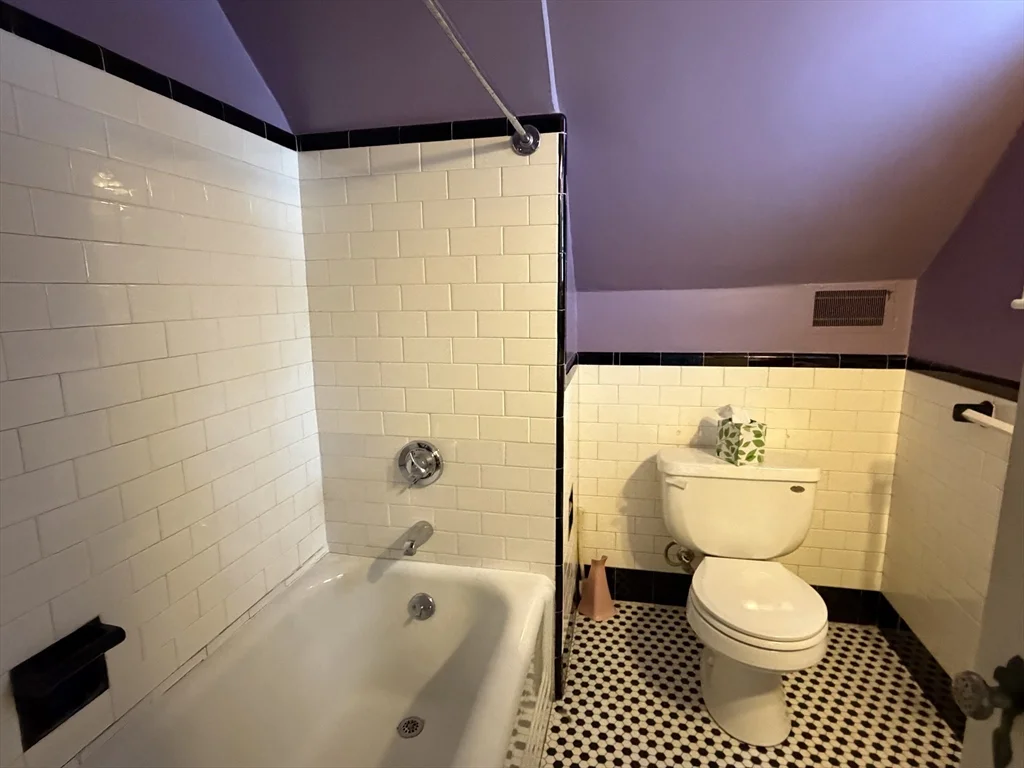 31 Fells Rd, Winchester