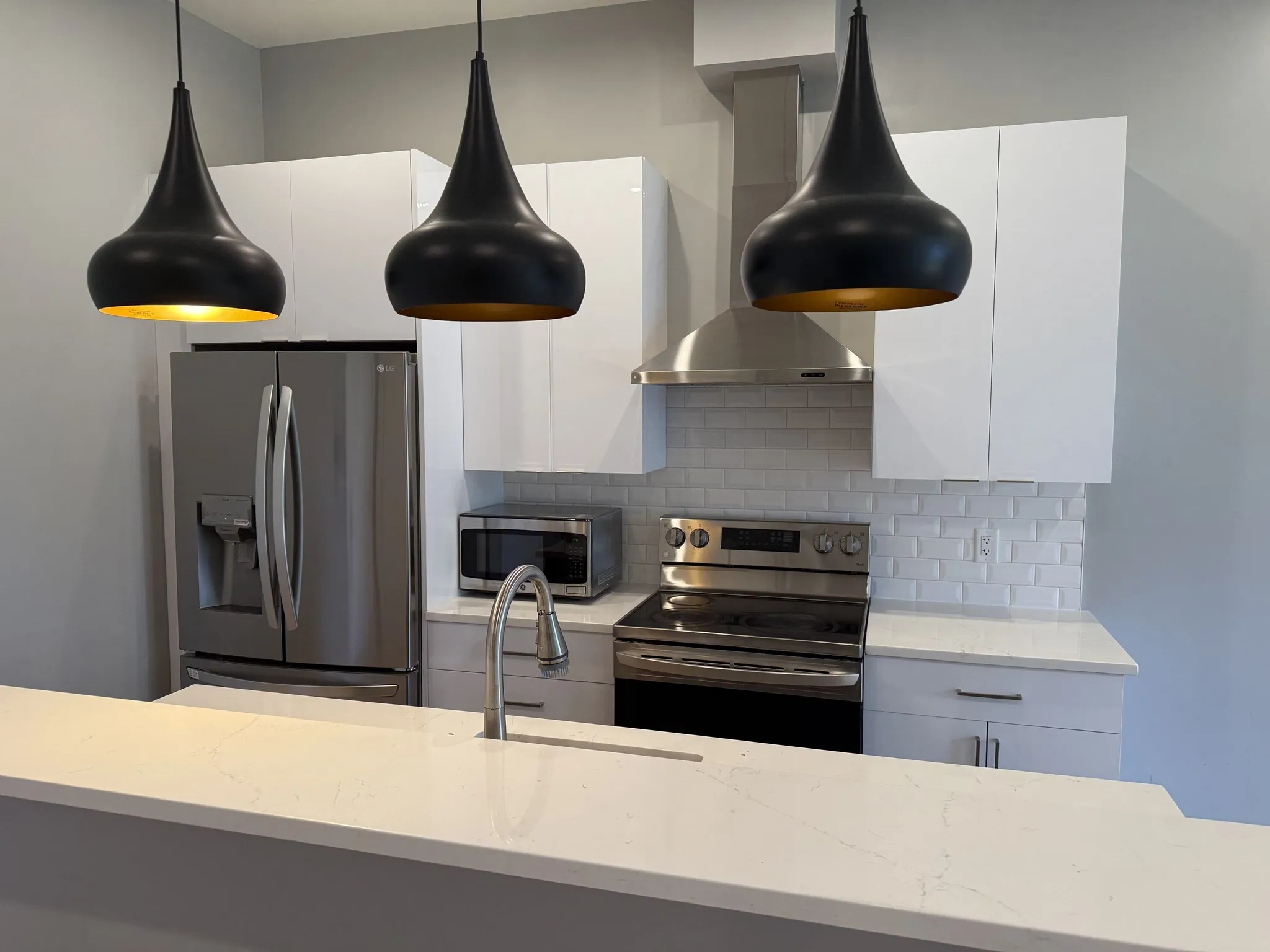 60 Cross Street East, East Somerville