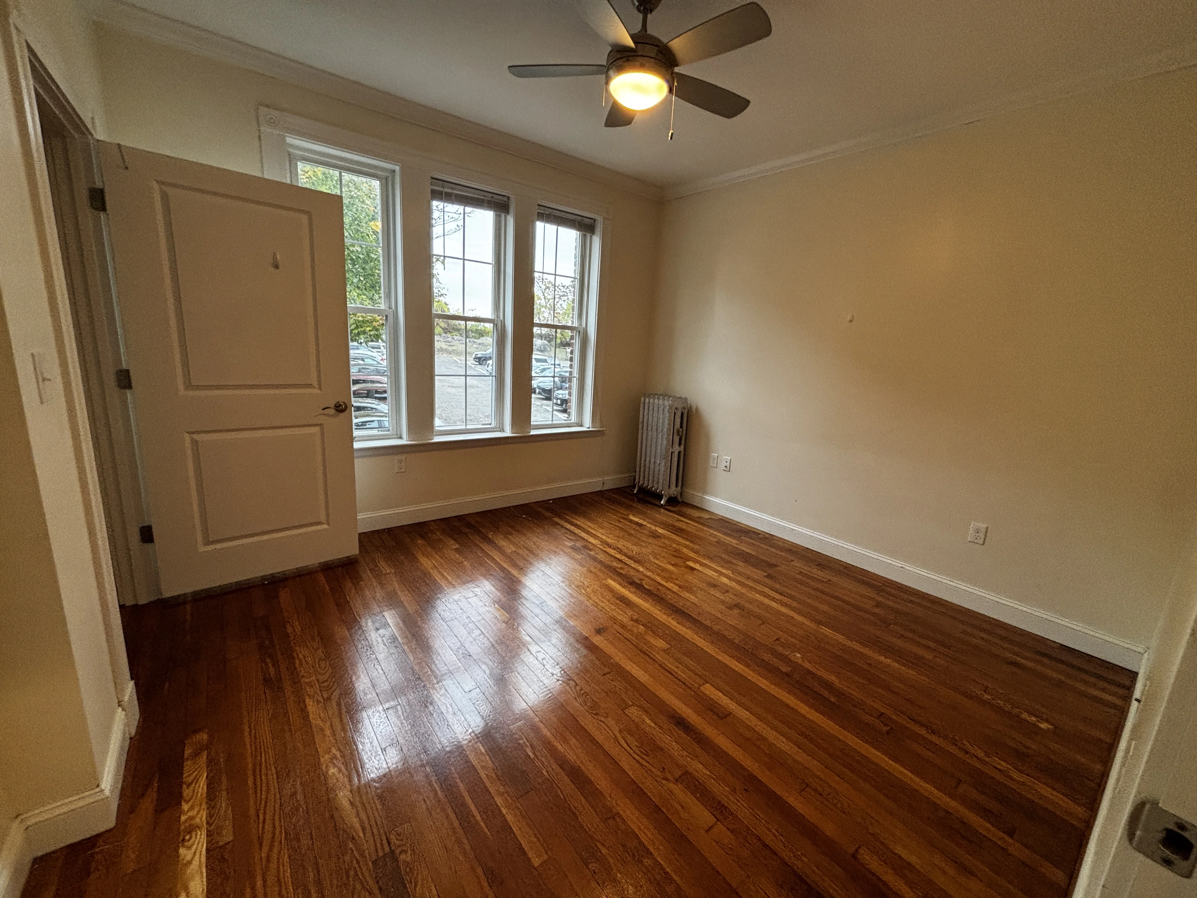 15 Glenville Ave, Allston