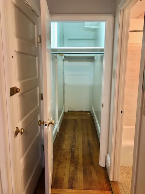 1077 Beacon St, Longwood