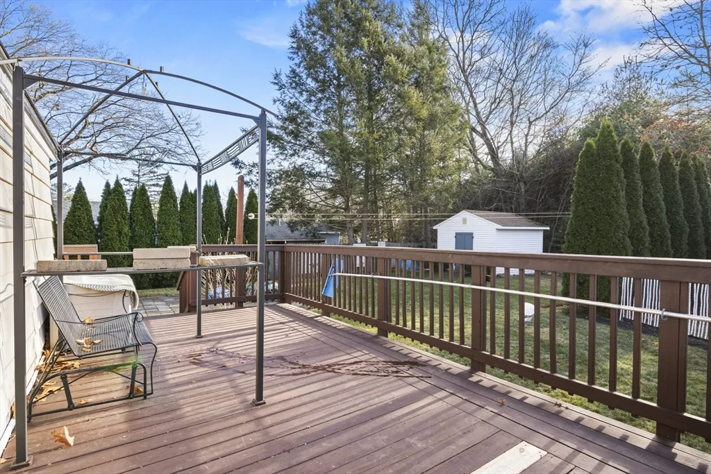 17 Irene Ave, Webster