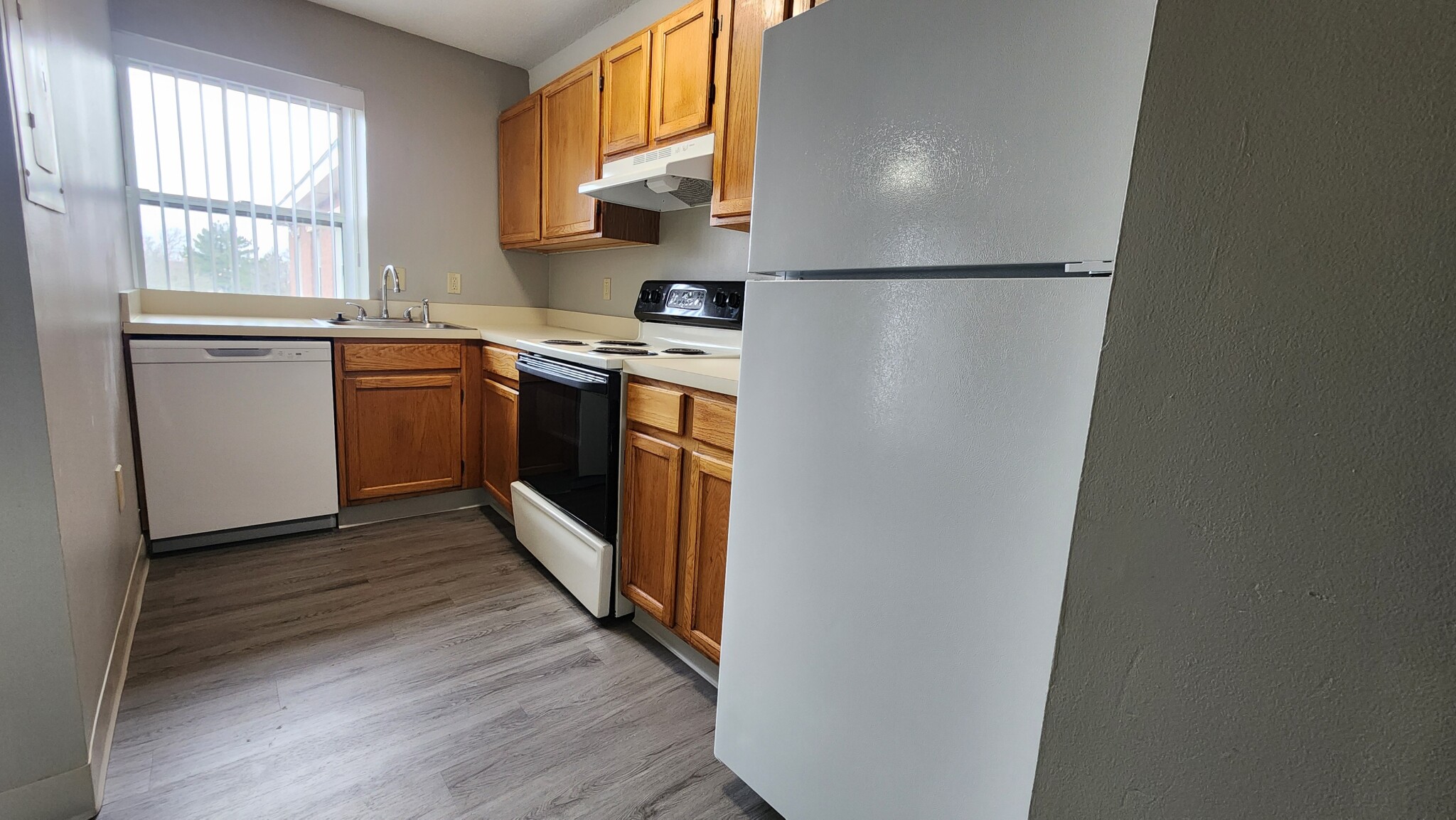 77 North Point Dr, Dorchester