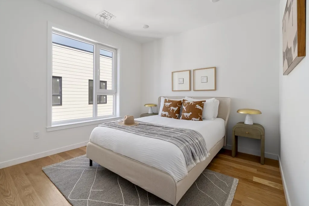 267 Old Colony Ave, South Boston