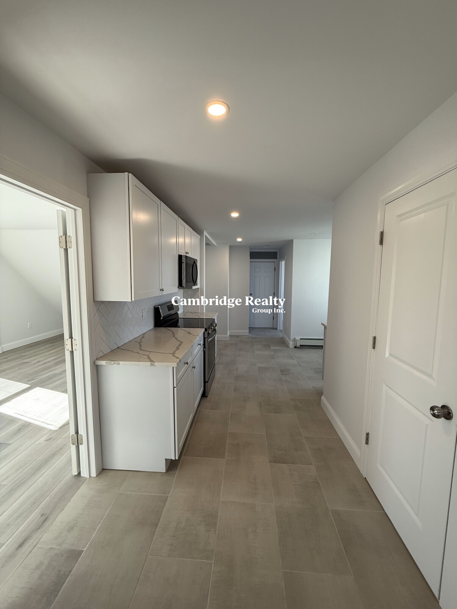 380 Main St, Everett