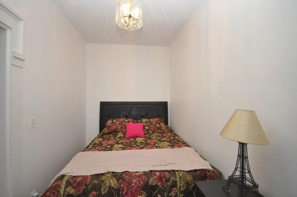 37 Union St, Charlestown