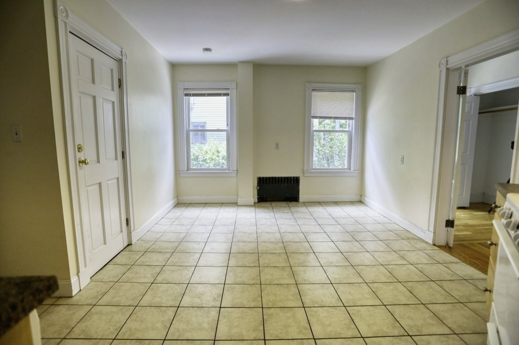 1590 Cambridge St, Cambridge