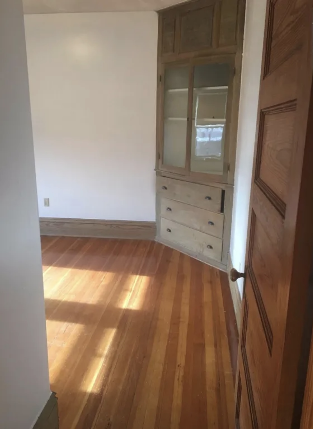 2022 Massachusetts Ave, North Cambridge