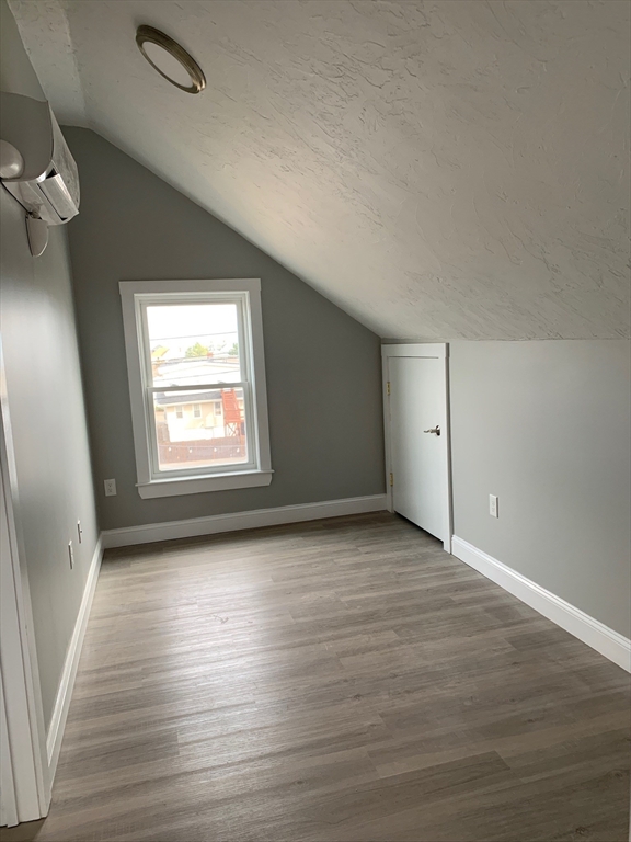 527 Nantasket Ave, Hull