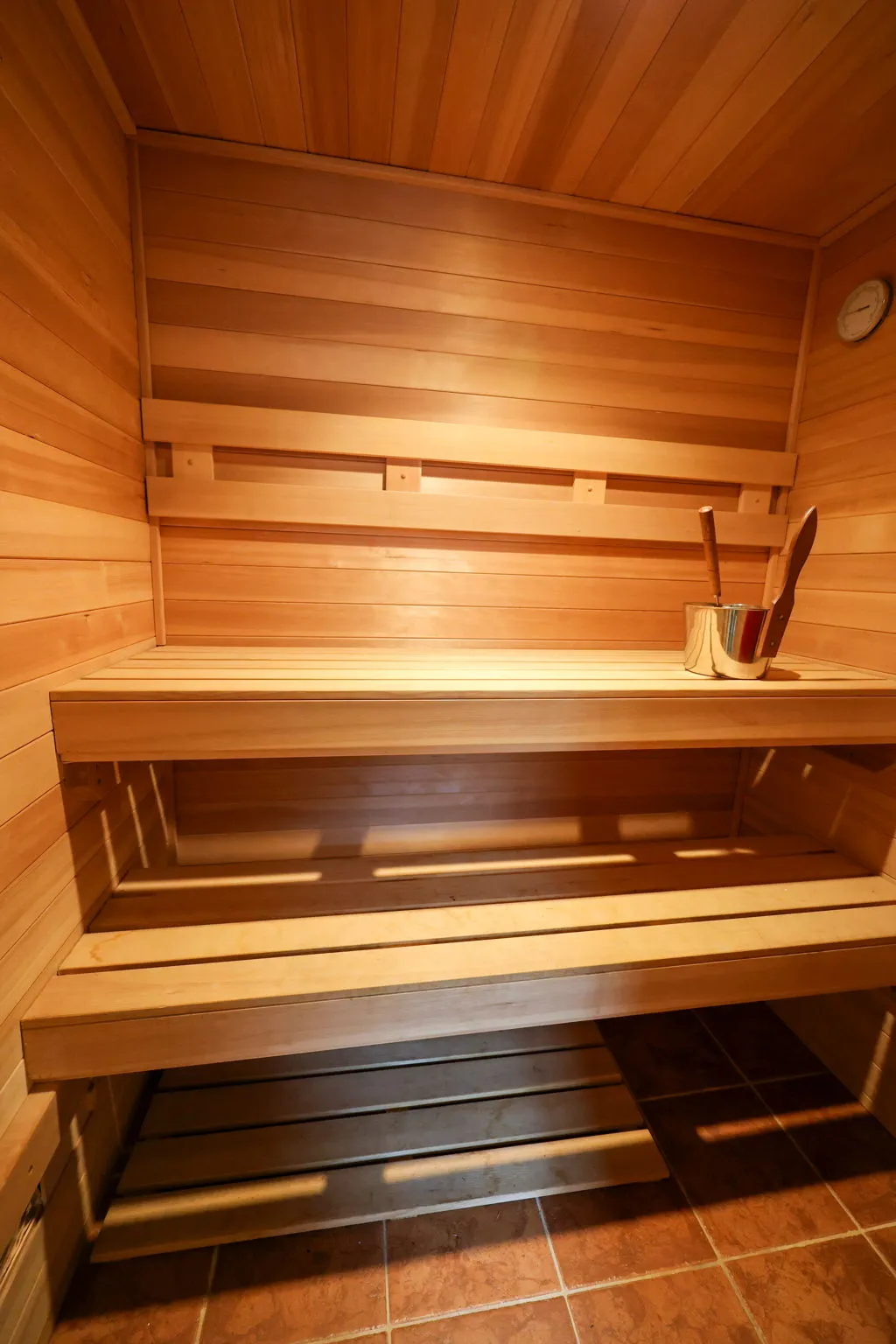 127 Nonantum St, Oak Square