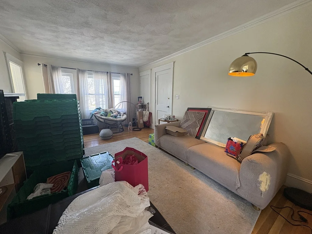 11 Channing Rd, Watertown