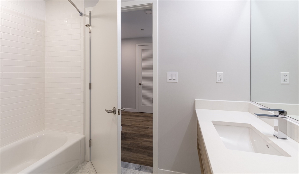 50 Rogers St, Kendall Square