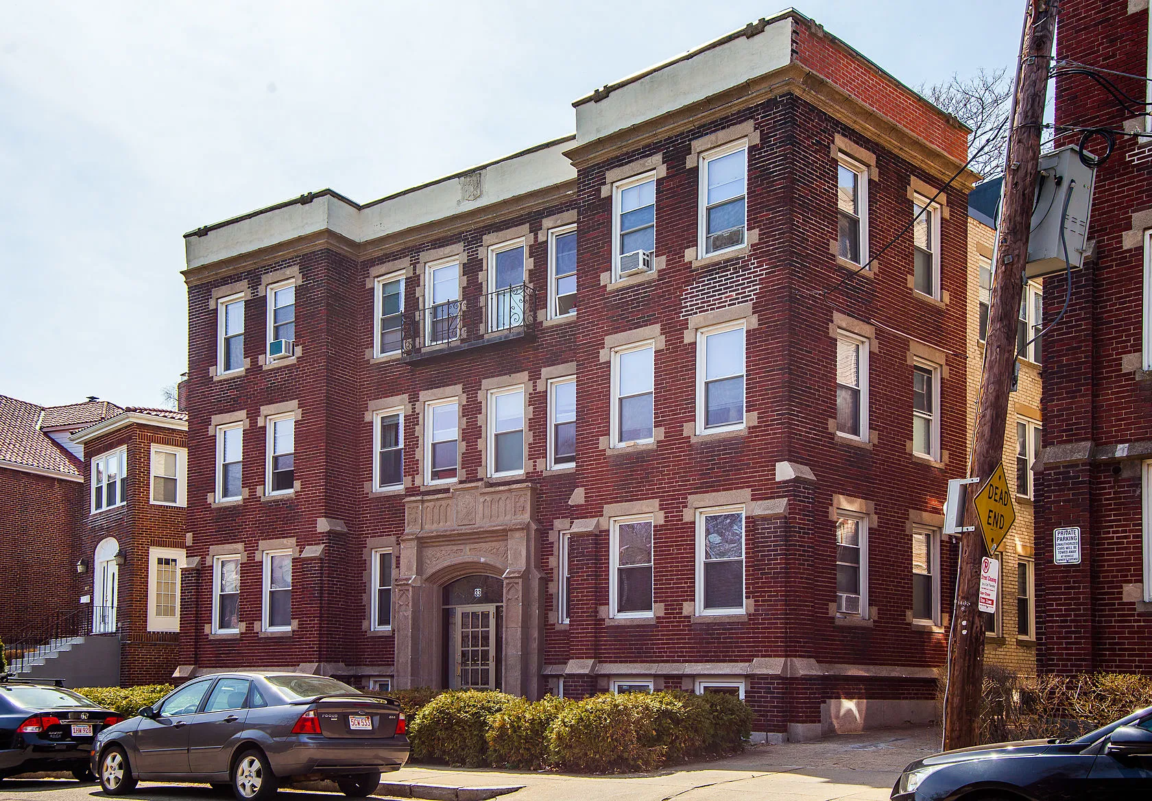 33 Walbridge St, Allston