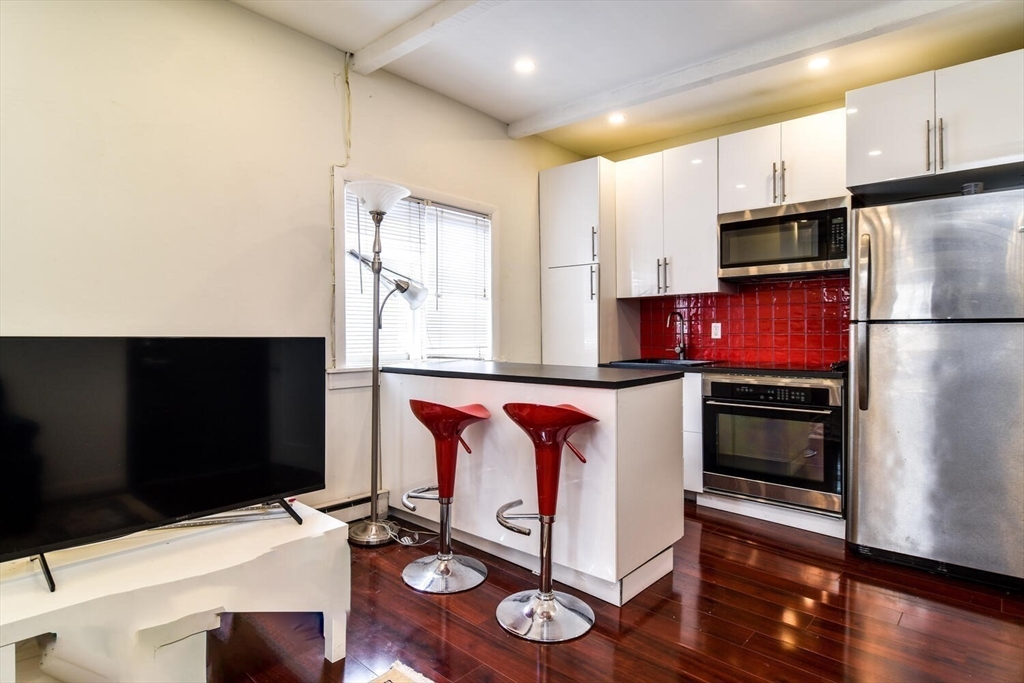 70 Bennington St, East Boston