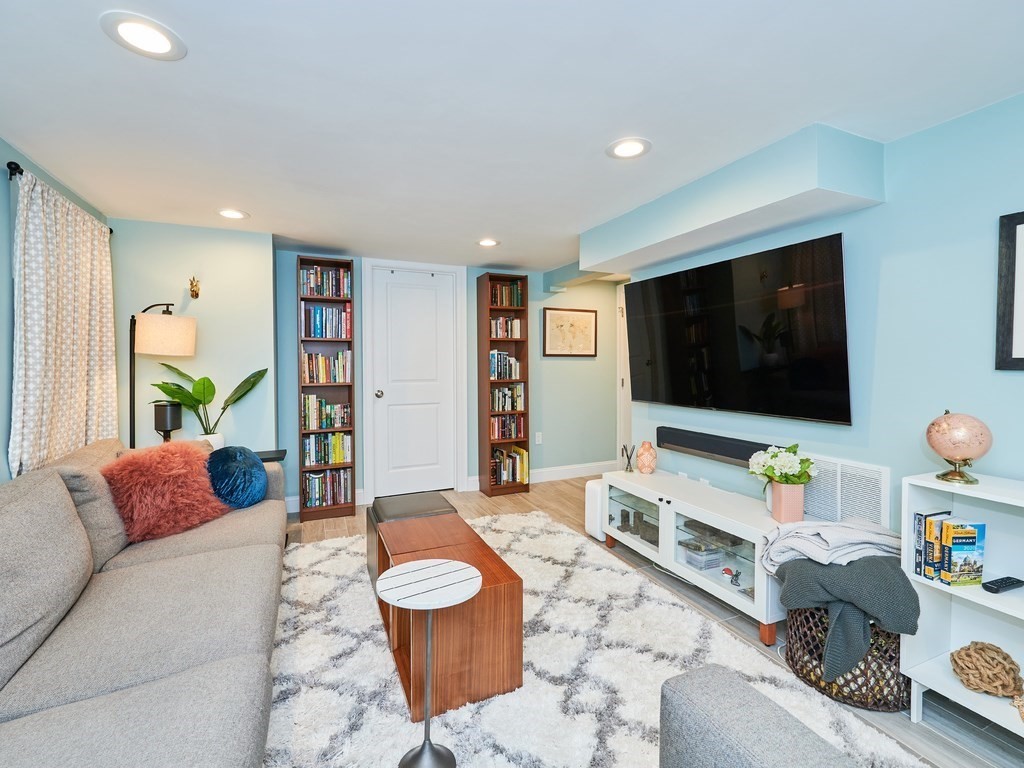 89 Josephine Ave, Somerville