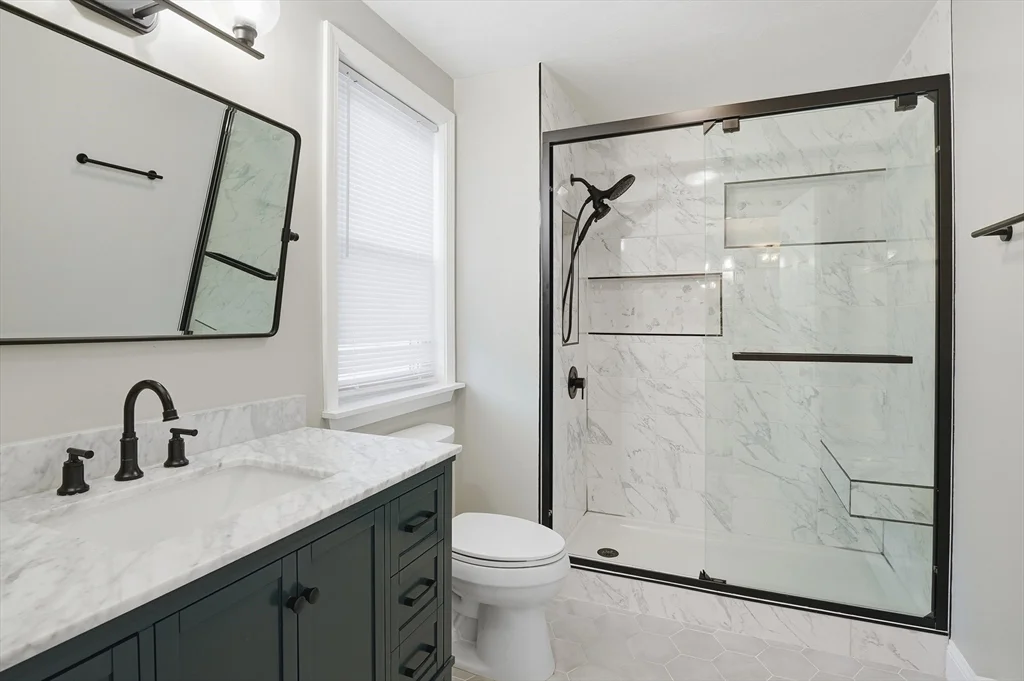 42 Catalpa Cir, Worcester