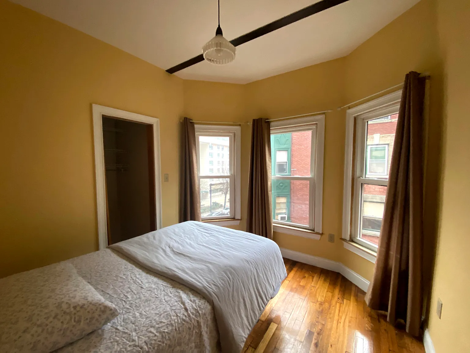 1031 Tremont St, South End