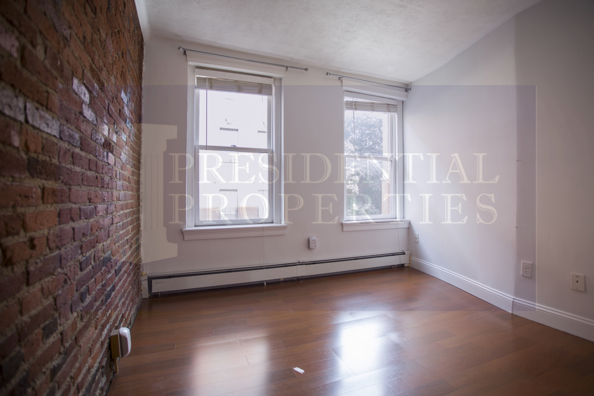 2 bed, 1 bath apartment for rent at 53 Irving St Unit 53, Beacon Hill — photo 5 of 11
