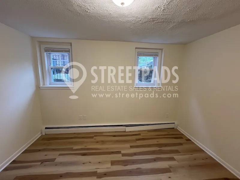 2018 Commonwealth Ave, Brighton
