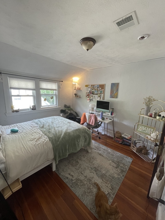 17 Clark Rd, Brookline