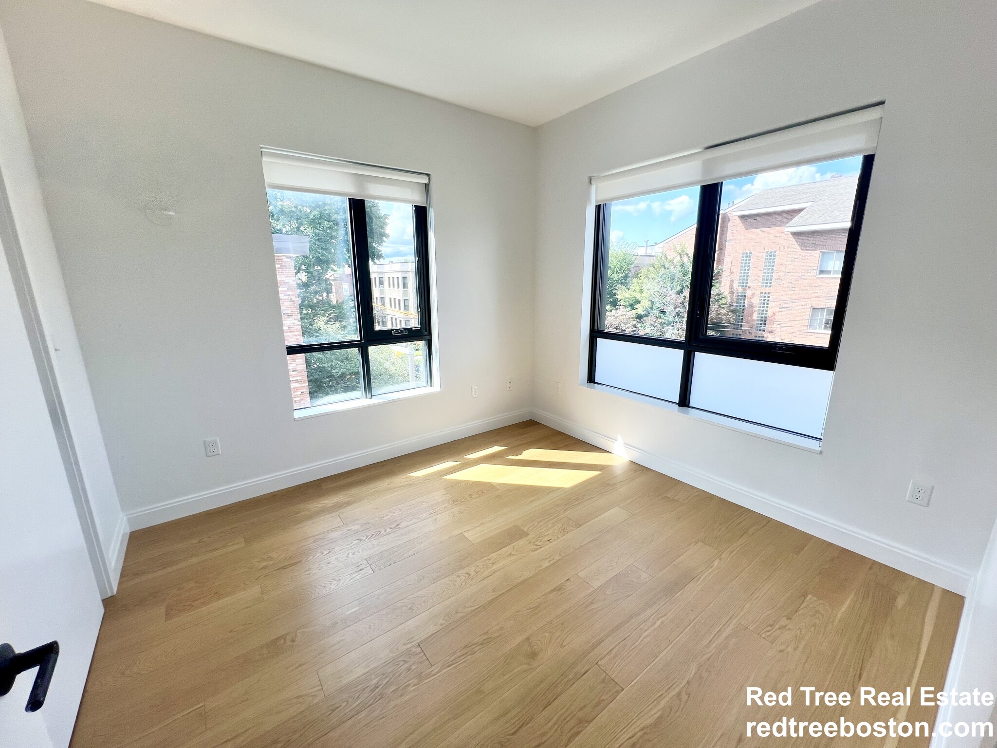 83 Gardner St, Allston